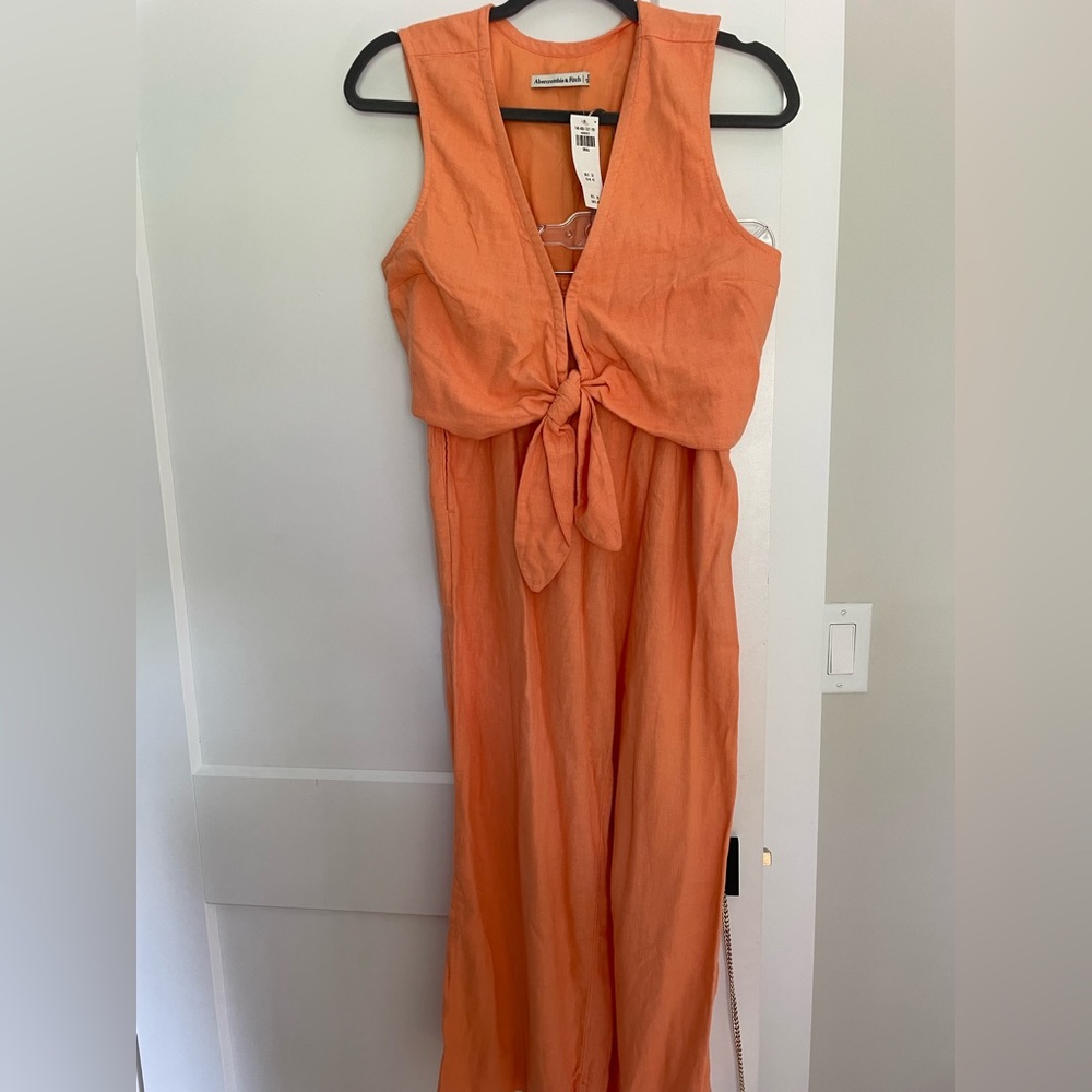 NWT Abercrombie Linen set - size small top, medium bottom